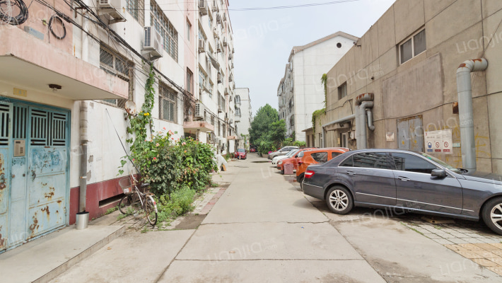 保定三中生活区外景图