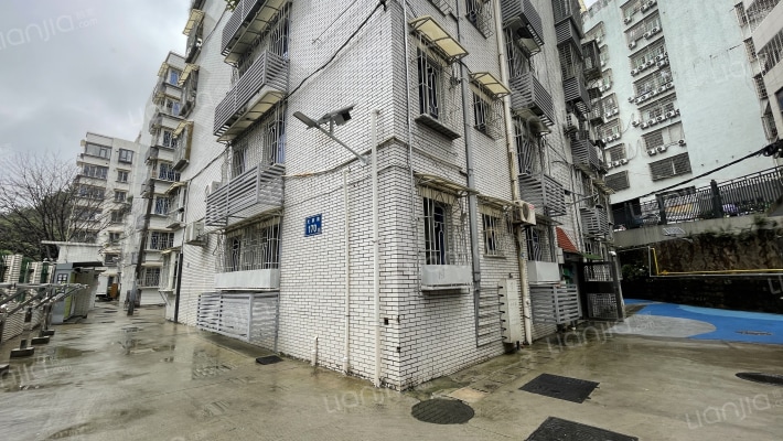 电化宿舍外景图