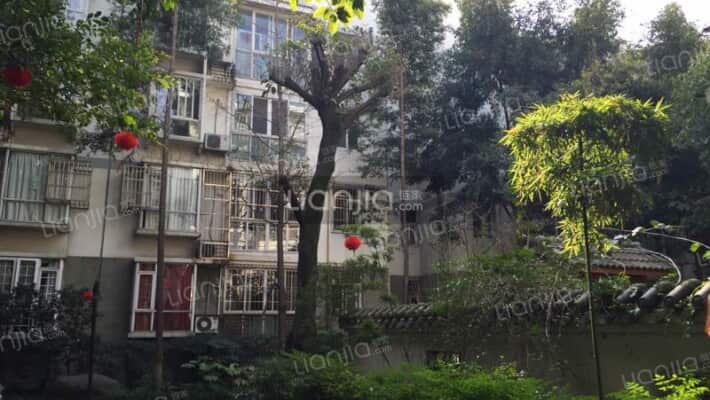 燕沙庭院外景图