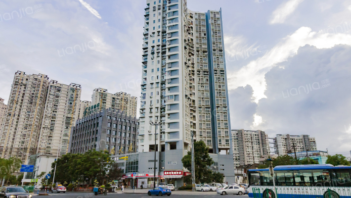 里瑞大厦外景图