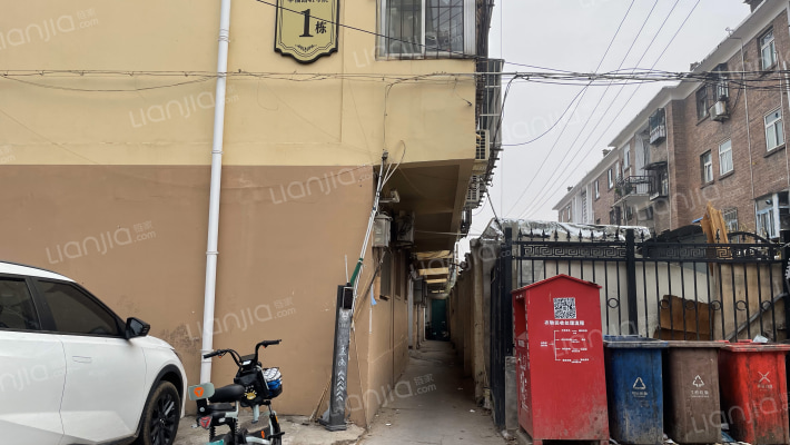 幸福街41号院外景图