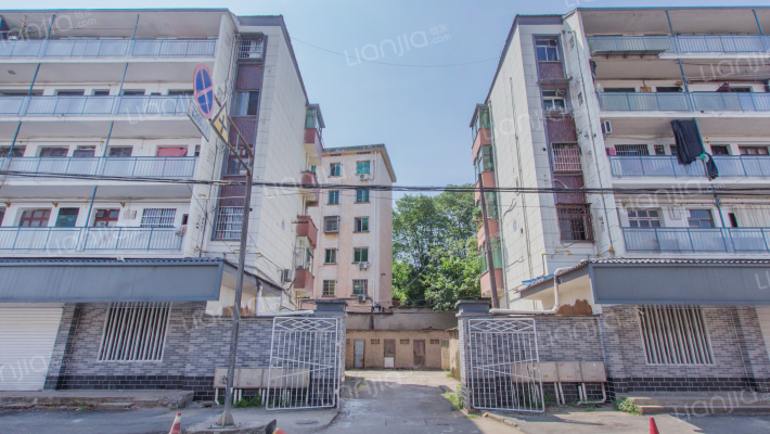 华核新村外景图