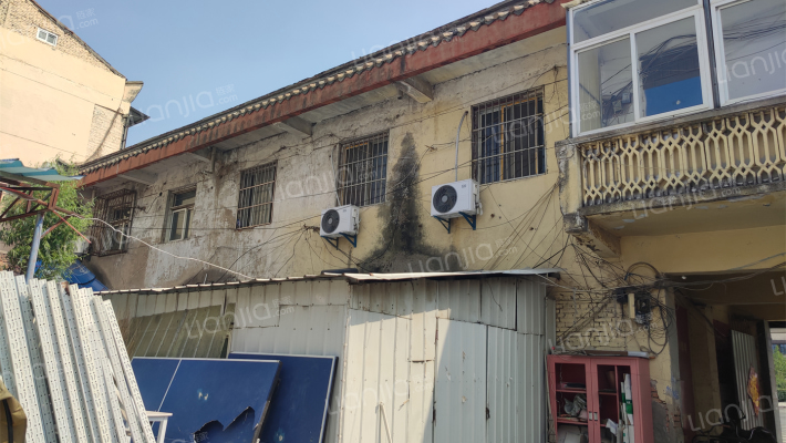 新风社区民住楼外景图