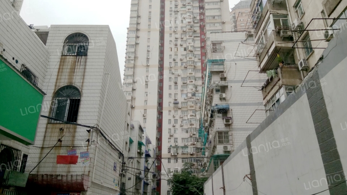 中华路140号外景图