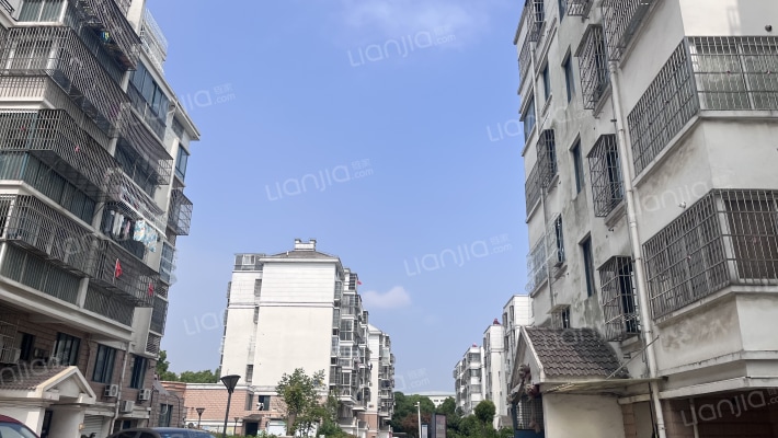 学才小区外景图