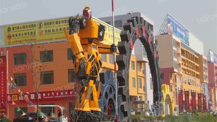 泉利卡配城外景图