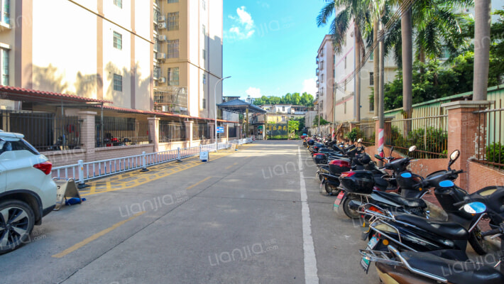 富乐新苑外景图