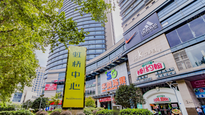 虹桥中心外景图