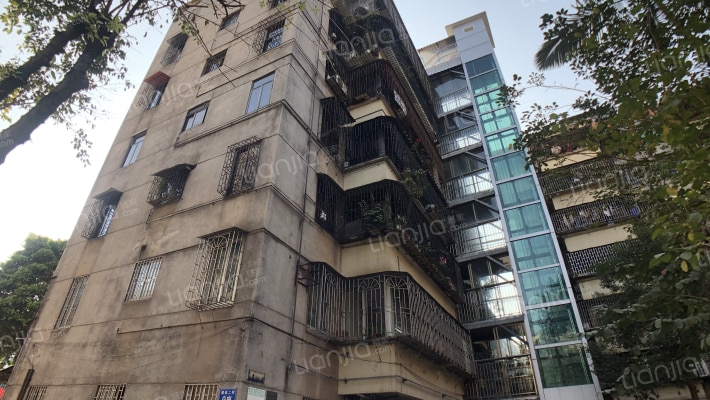 榴苑二街外景图