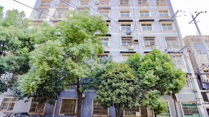 秦府路外景图