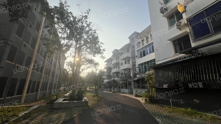 师范学院宿舍外景图