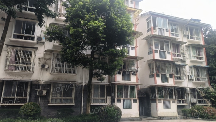 江都花园外景图