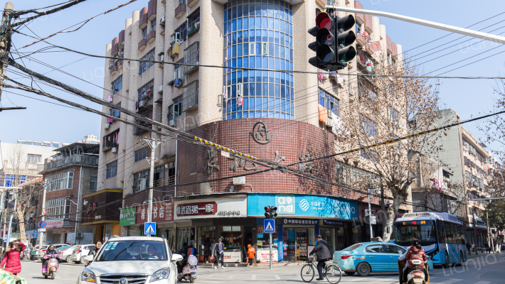 农机大楼外景图