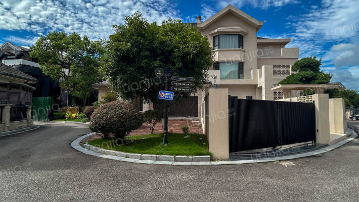 华侨花园荣锦园外景图