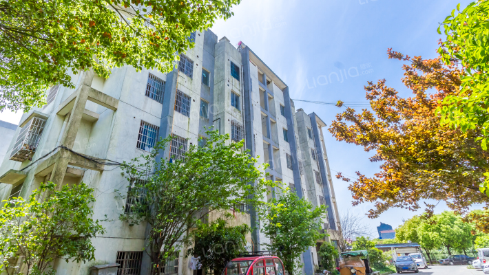 康园小区外景图