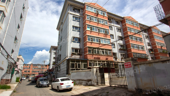 逸然小区外景图