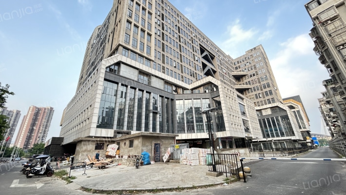 中环广场外景图