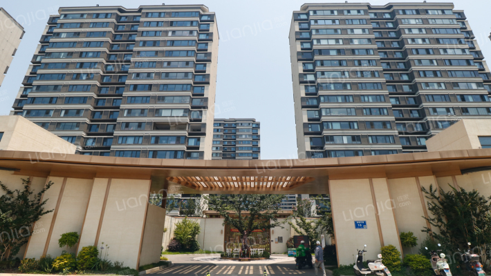 都会江来府外景图