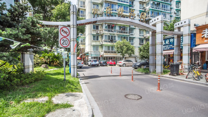 欢乐精品园外景图