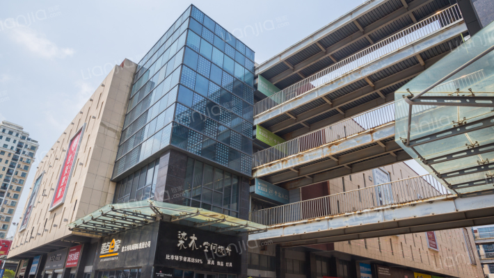 亿丰商城外景图