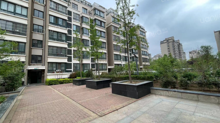 华城·丽景湾外景图