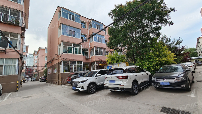 纺织宿舍外景图