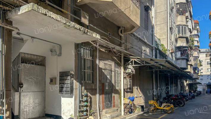 新基邮局小区外景图