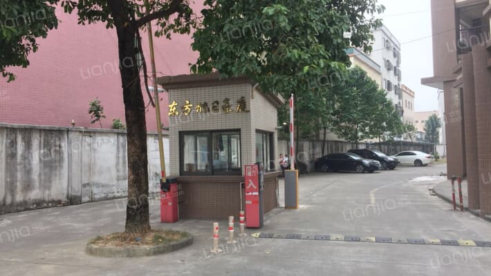 东方旭日豪庭外景图