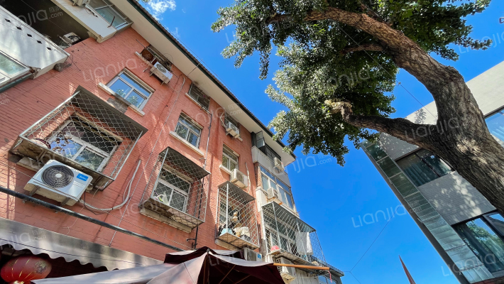 七井胡同外景图