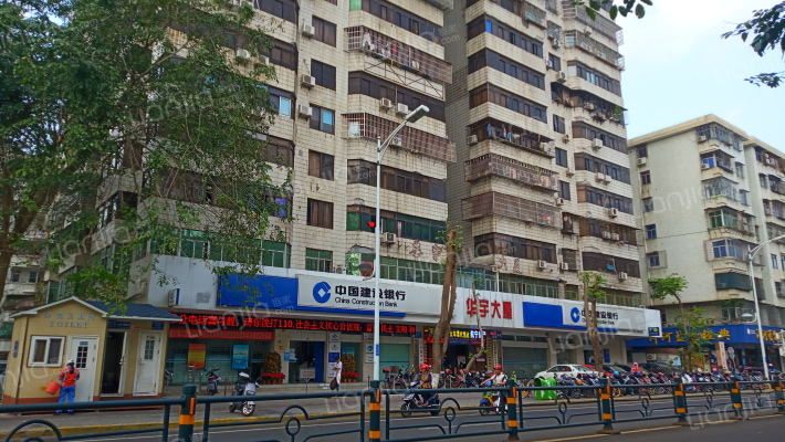 华宇大厦外景图