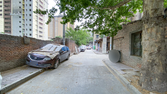 陕煤物资储运家属院外景图