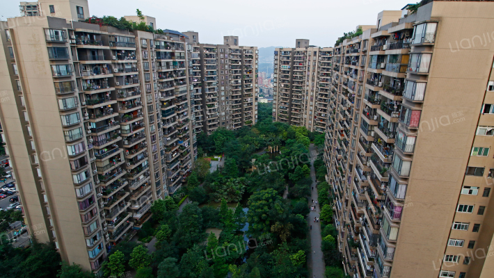 广厦城巢上外景图