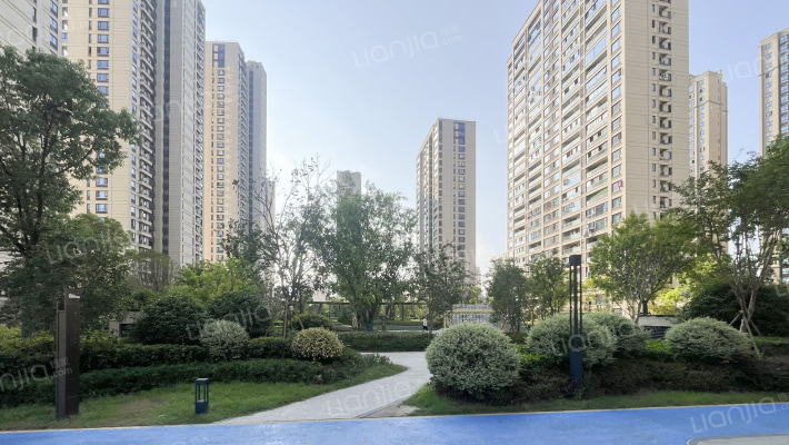 风韵妍庭外景图