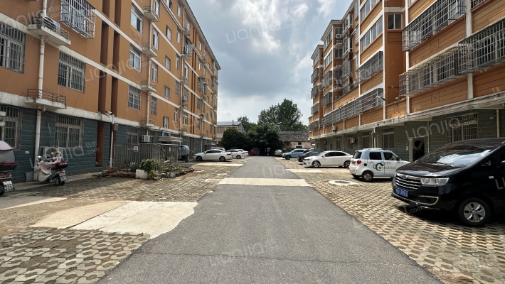 西苑新村外景图