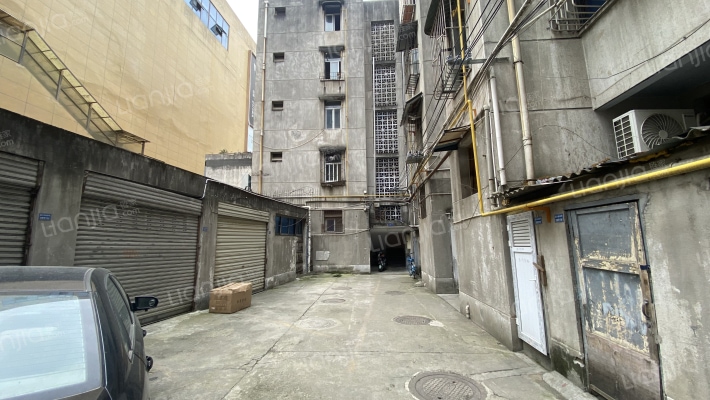 猫市巷65号外景图