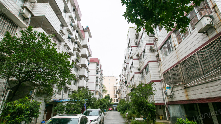 桂容小区外景图