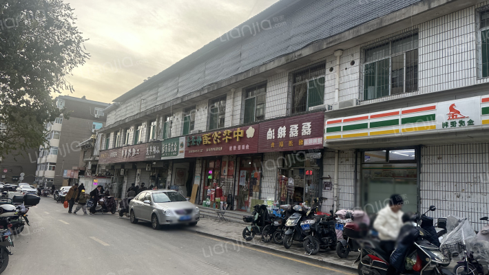 铁路上双塔寺小区外景图