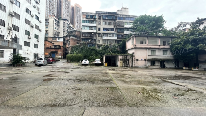 电信宿舍外景图