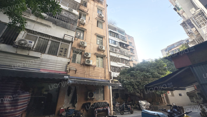 东园小区东区外景图