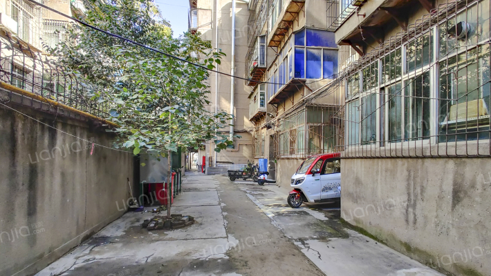 西北有色办家属院外景图