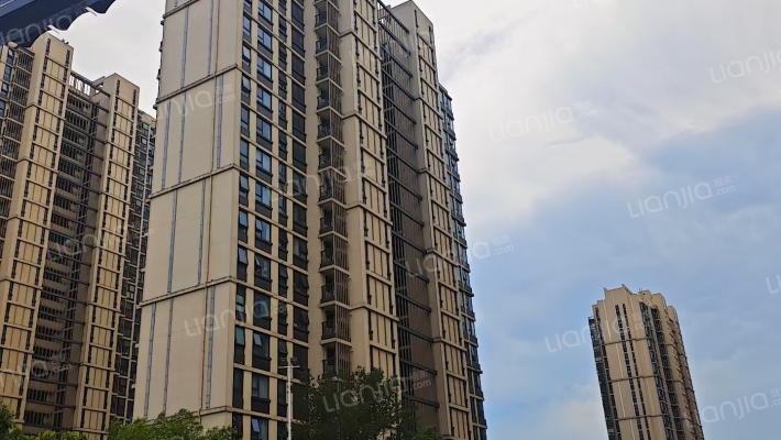 观枫四季花园外景图