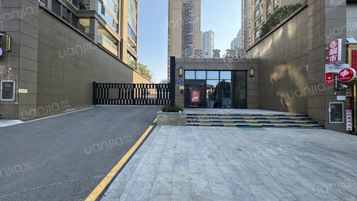 中天富茂轩外景图