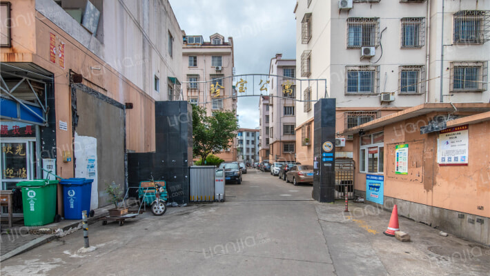 珍宝公寓外景图