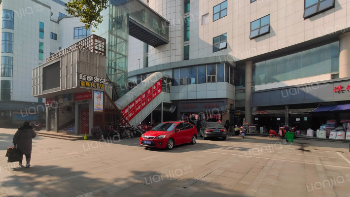 绍兴小商品城外景图