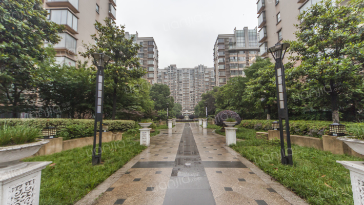 拉德芳斯南苑外景图