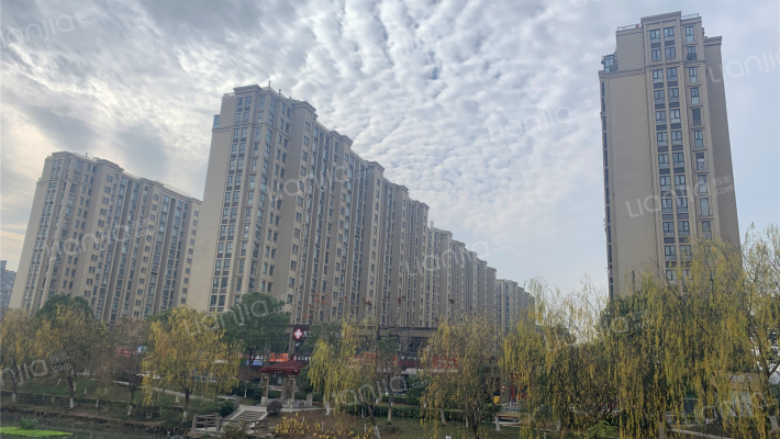 阳光城翡丽湾外景图