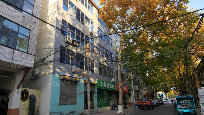 宏杰家属楼外景图