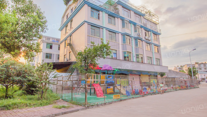 西站一区外景图