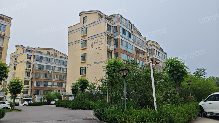 蓉德山庄外景图