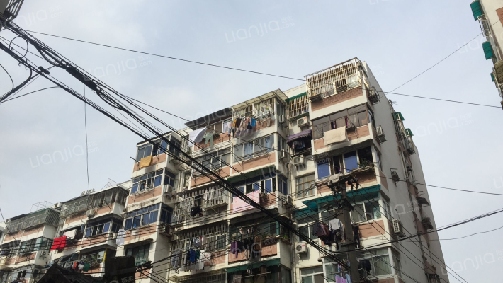 张都堂巷外景图